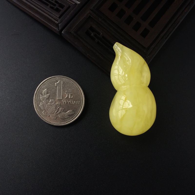 蜜蜡吊坠-红掌柜