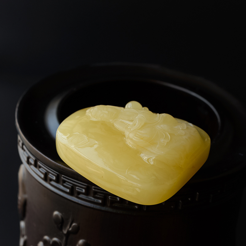 天然柠檬黄满蜜蜜蜡吊坠-红掌柜