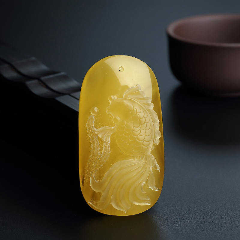 鸡油黄蜜蜡金鱼吊坠-红掌柜