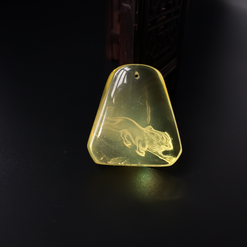 金包蜜吊坠-红掌柜