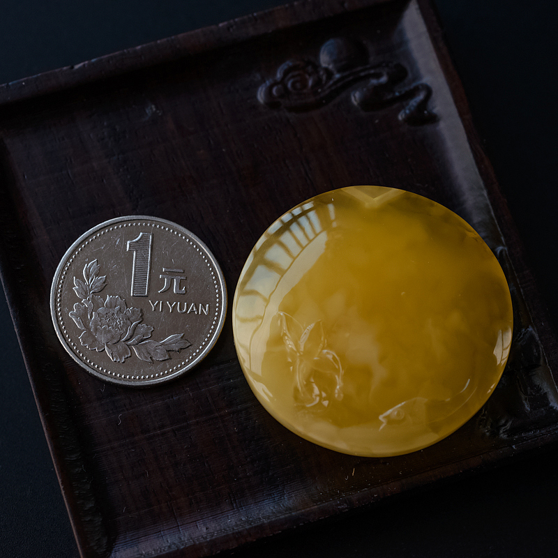 鸡油黄蜜蜡吊坠-红掌柜