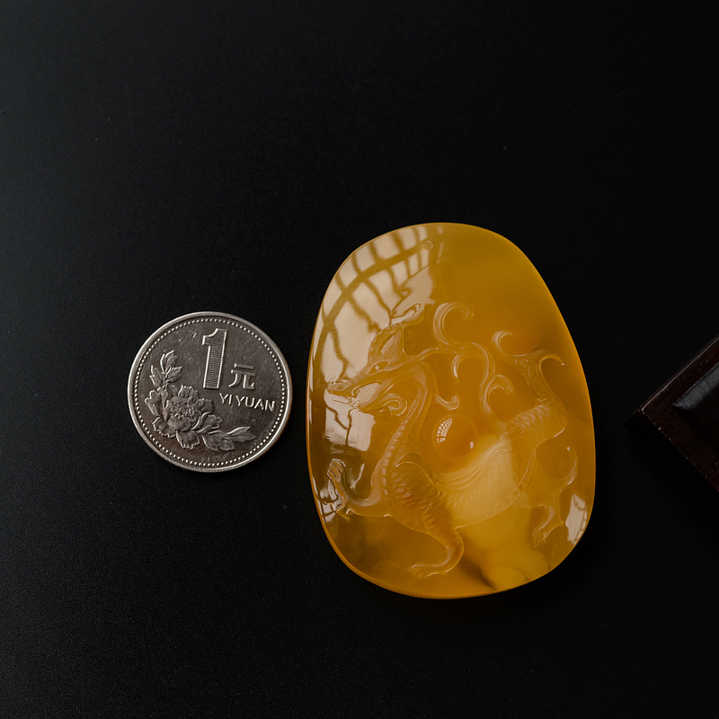 糖色蜜蜡青龙吊坠-红掌柜