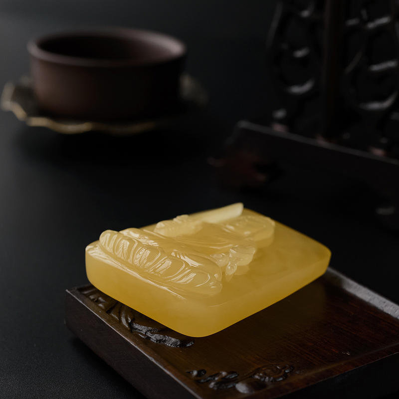 鸡油黄蜜蜡吊坠-红掌柜