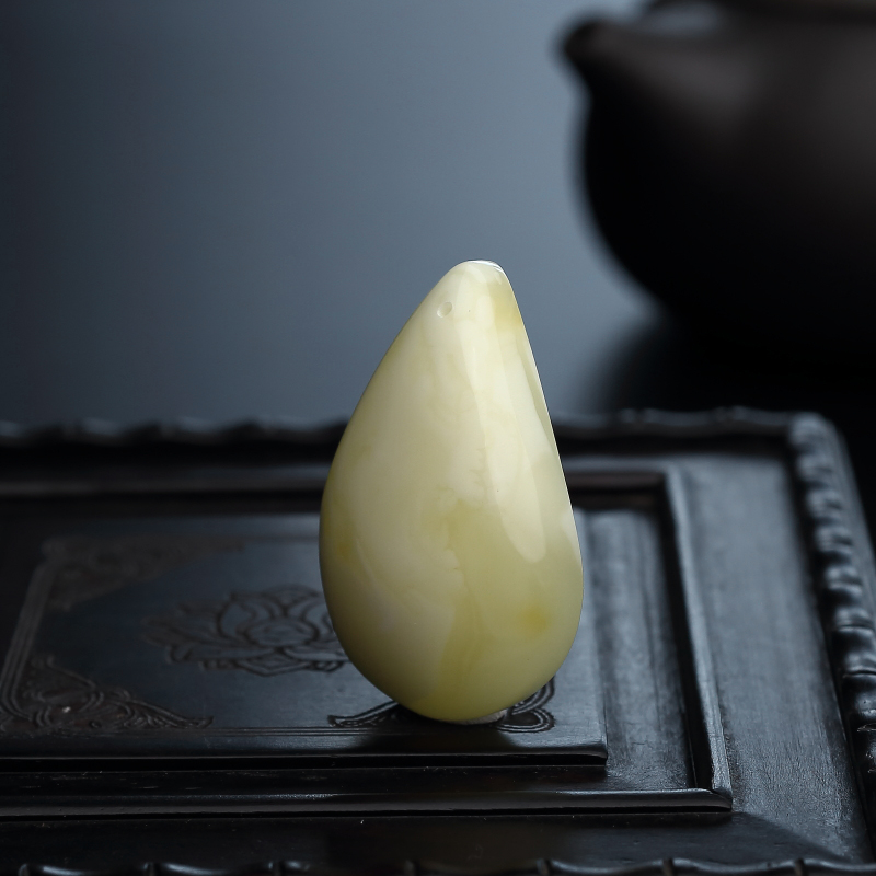 白花蜜吊坠-红掌柜