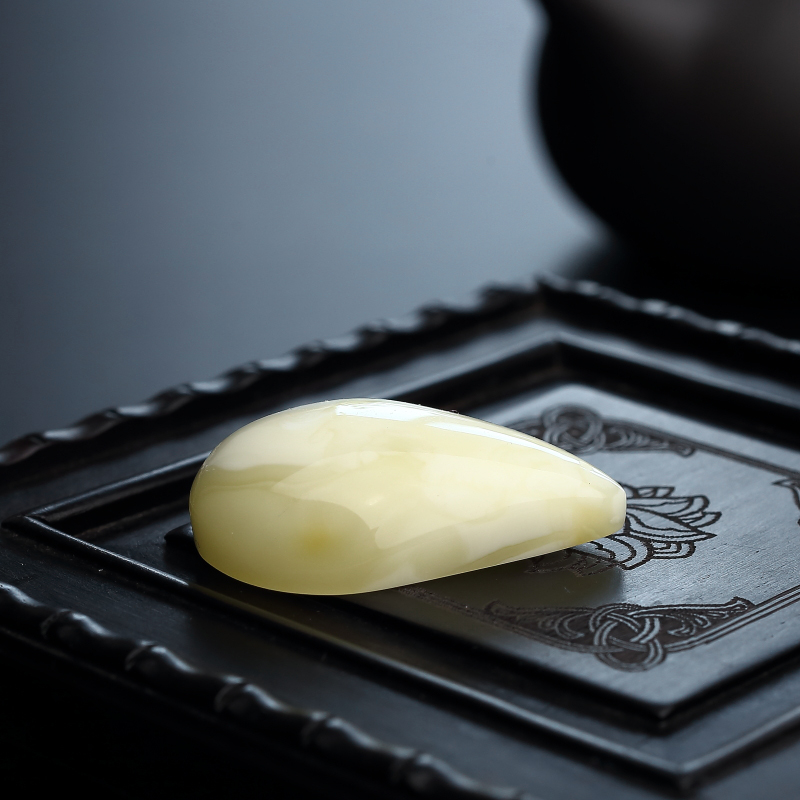 蜜蜡吊坠-红掌柜