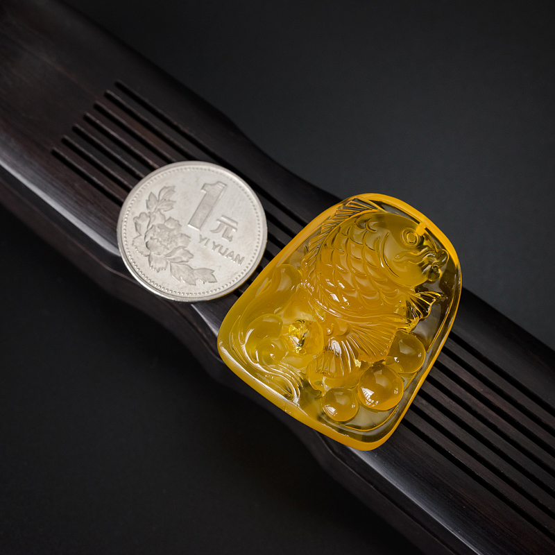 金包蜜鸡油黄蜜蜡鱼吊坠-红掌柜