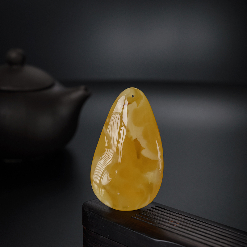 波罗的海天然蜜蜡如意吊坠-红掌柜