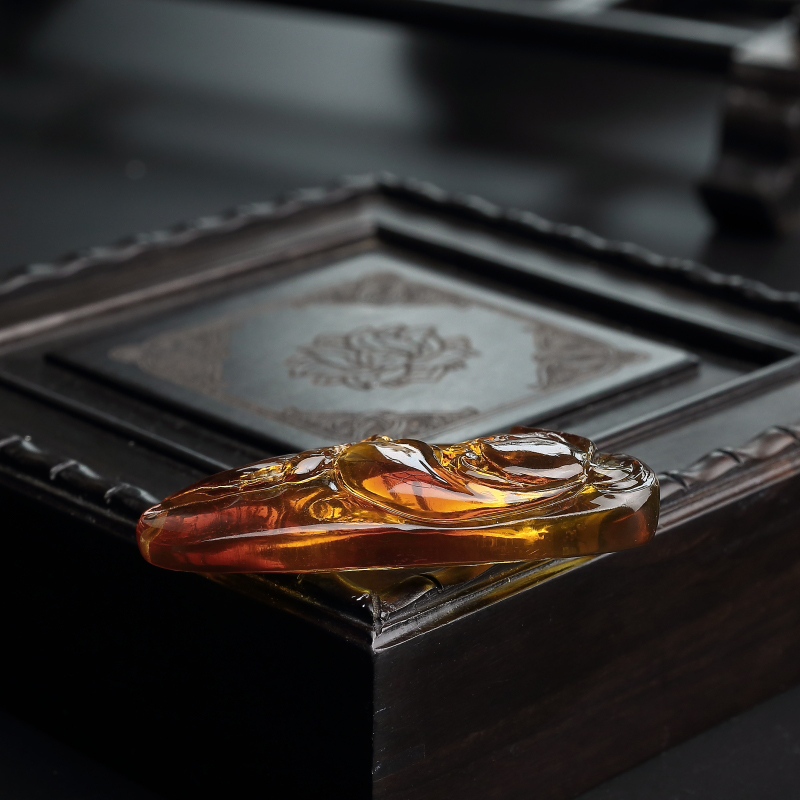 缅甸金珀吊坠 - 红掌柜