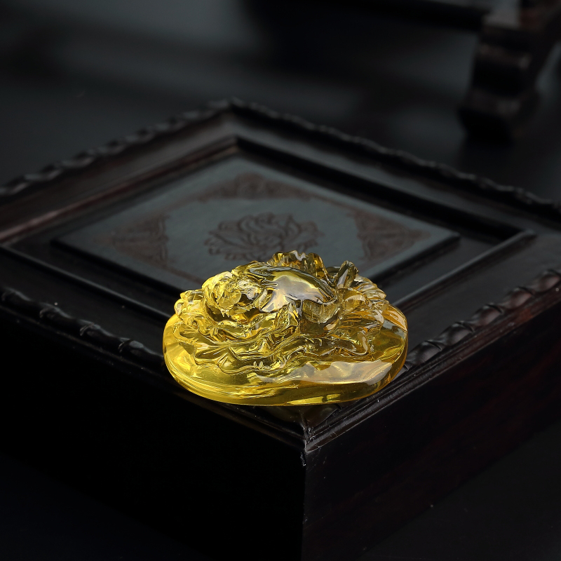 缅甸金珀花吊坠 - 红掌柜