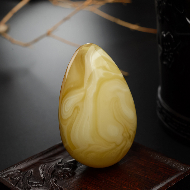 波罗的海满蜜白花蜜蜜蜡随形吊坠-红掌柜