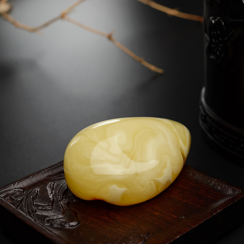 满蜜白花蜜蜜蜡随形吊坠-红掌柜