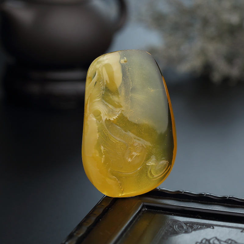 天然金包蜜鸡油黄蜜蜡戏水吊坠-红掌柜