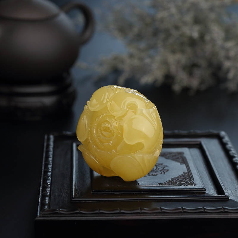 满蜜鸡油黄蜜蜡花吊坠 - 红掌柜