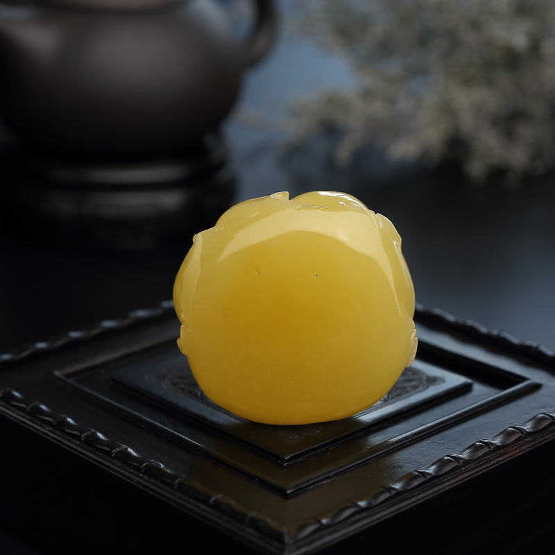 鸡油黄蜜蜡花吊坠 - 红掌柜