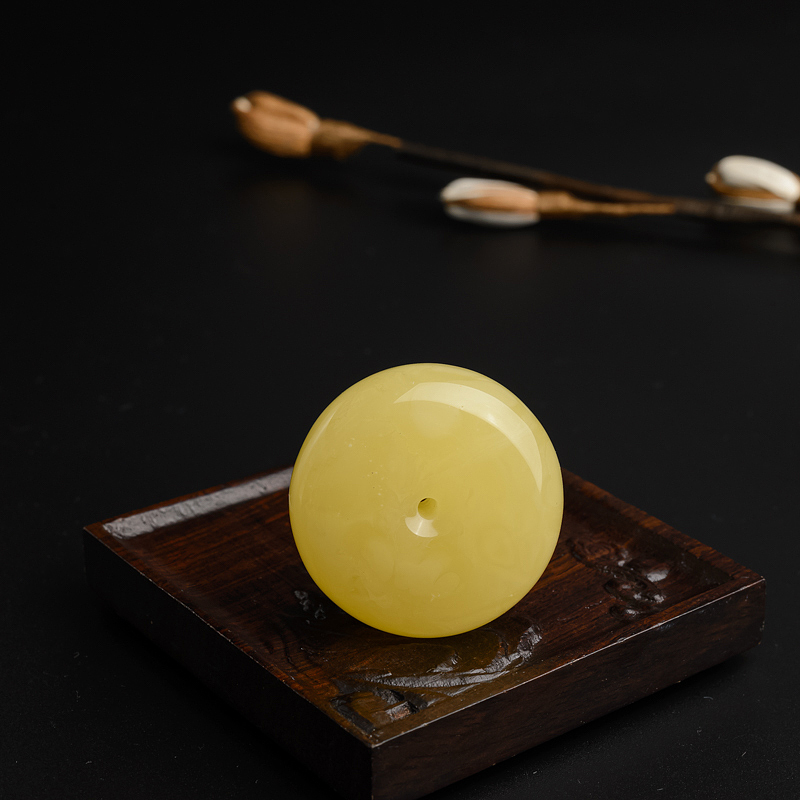 柠檬黄蜜蜡平安扣吊坠-红掌柜