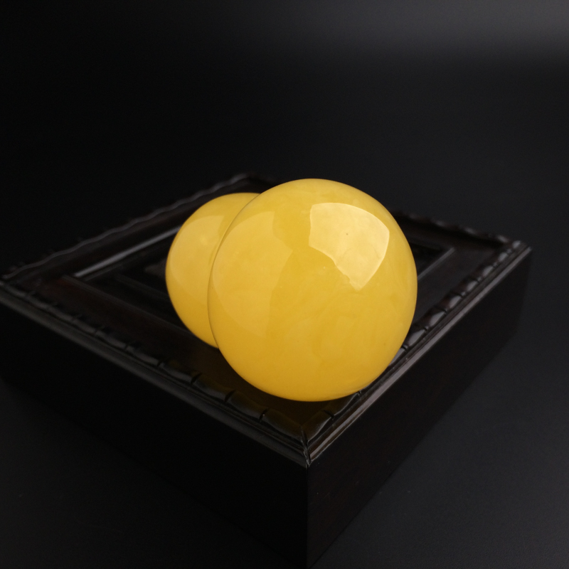 鸡油黄蜜蜡吊坠-红掌柜