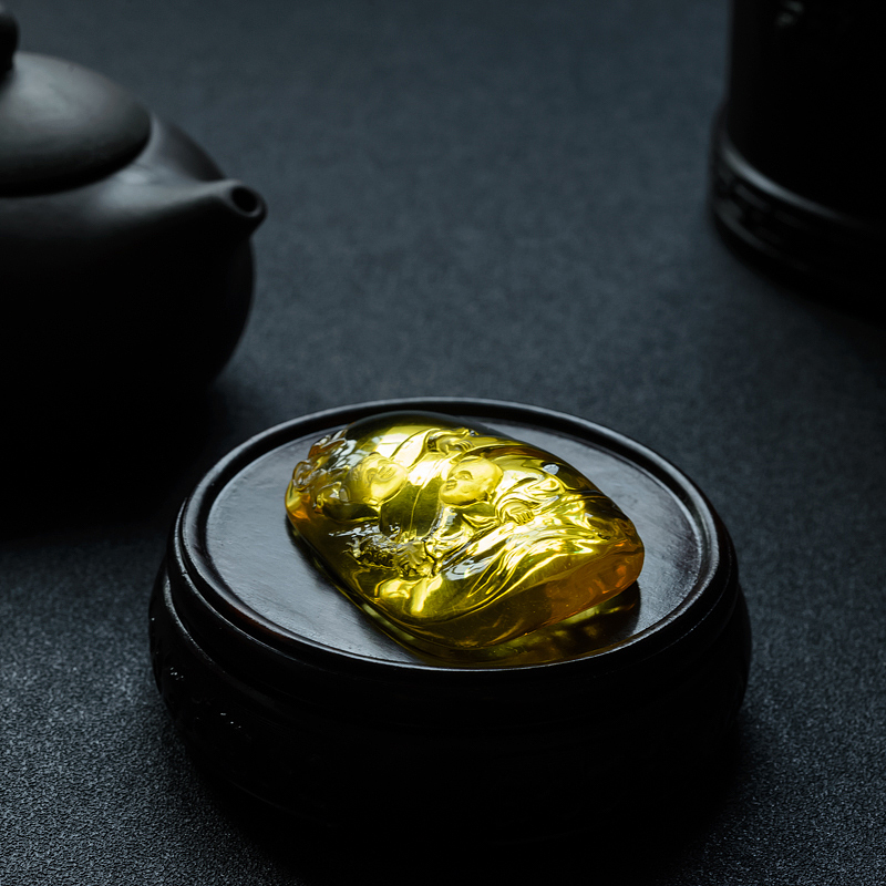 缅甸天然金珀童趣挂件 - 红掌柜