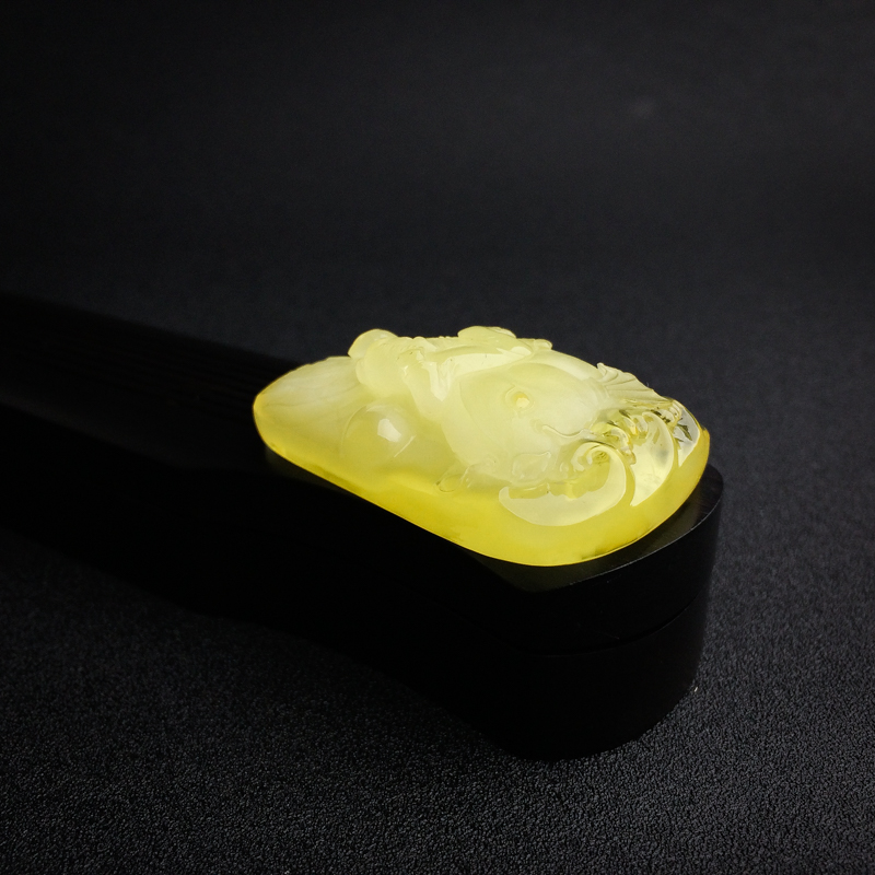 波罗的海金包蜜柠檬黄蜜蜡鱼吊坠 - 红掌柜