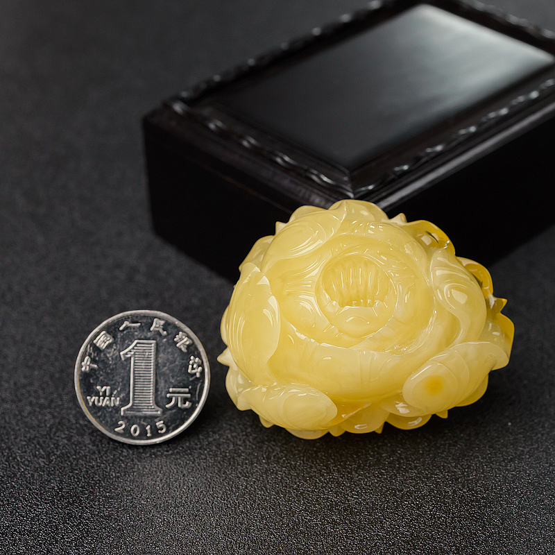 天然浅黄蜜蜡吊坠-红掌柜