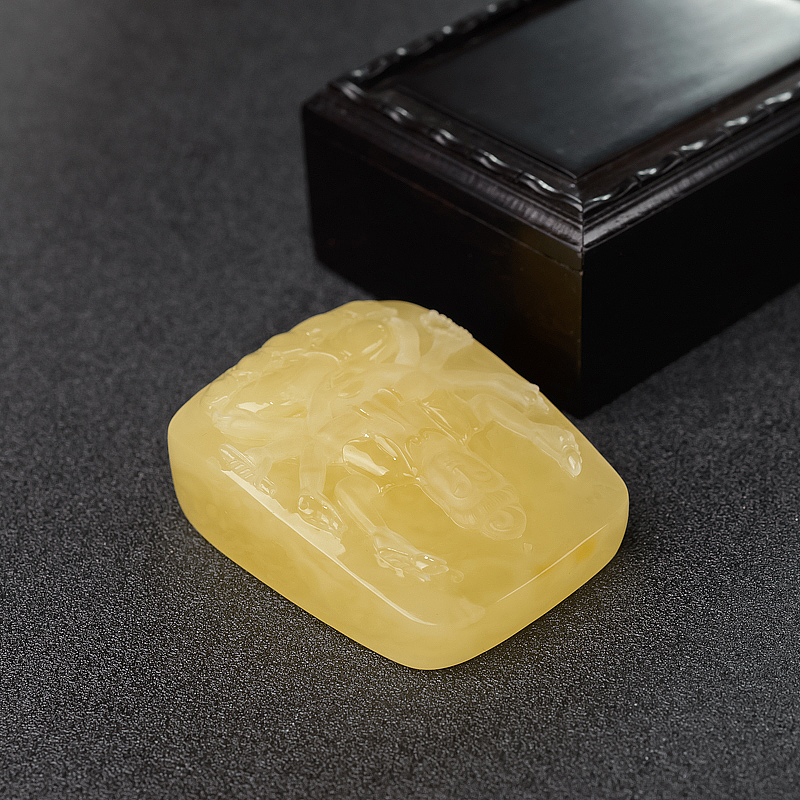 柠檬黄蜜蜡千手观音吊坠-红掌柜