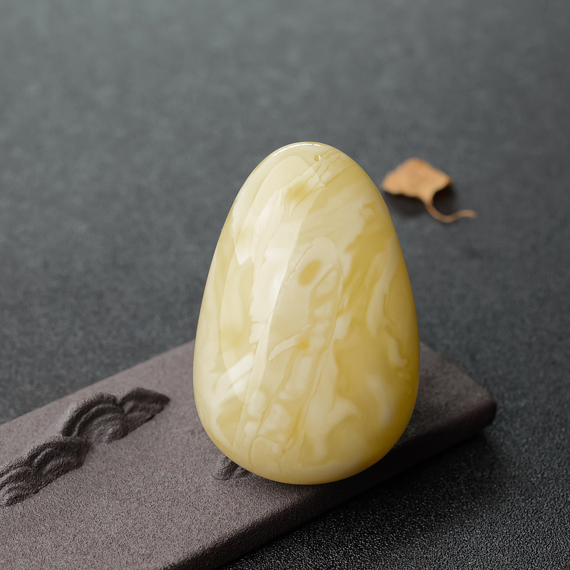 白花蜜蜜蜡随形吊坠-红掌柜