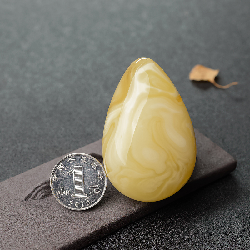 天然蜜蜡随形吊坠-红掌柜