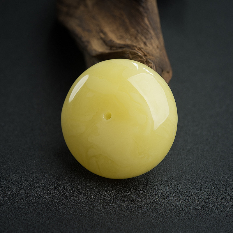 鸡油黄蜜蜡平安扣吊坠-红掌柜