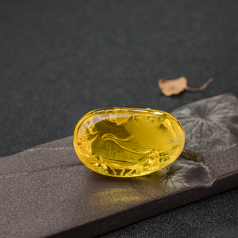 波罗的海天然金绞蜜貔貅吊坠-红掌柜