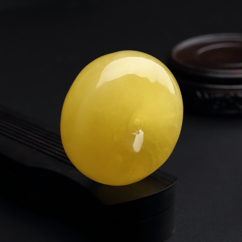 鸡油黄蜜蜡平安扣吊坠-红掌柜