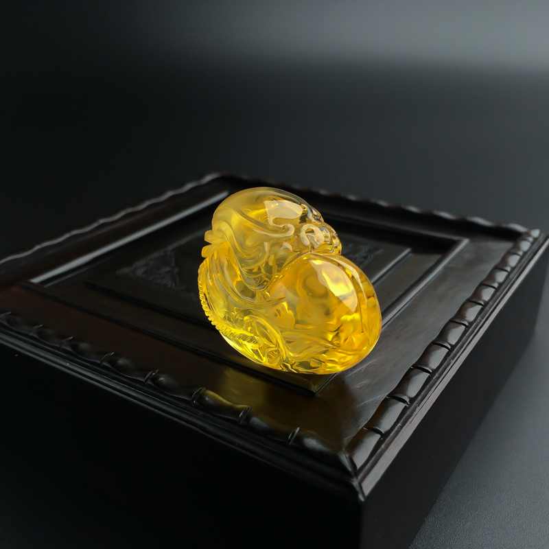 天然鸡油黄蜜蜡钱袋吊坠-红掌柜