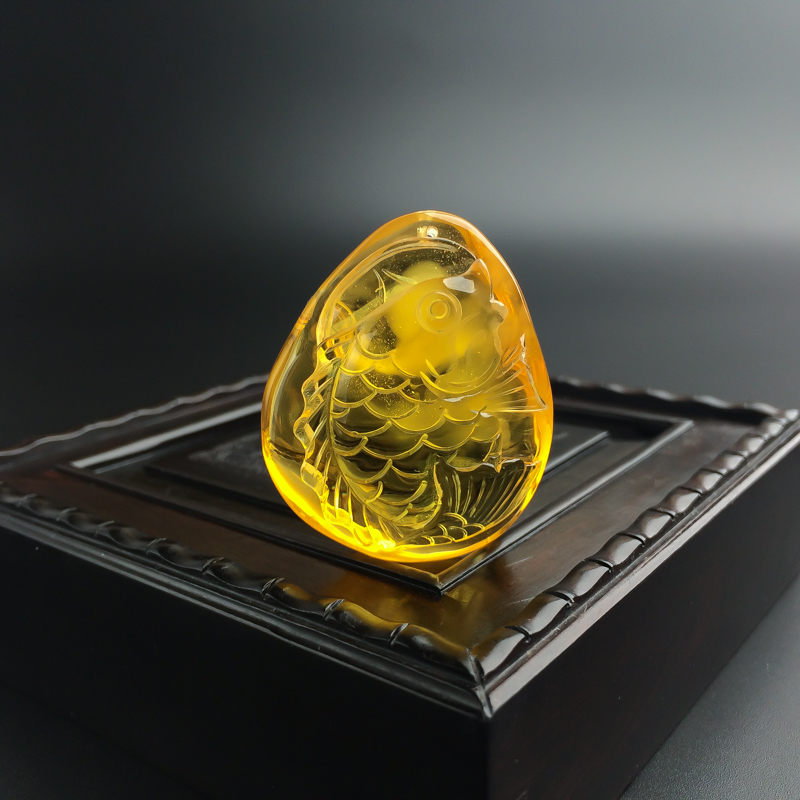 波罗的海天然金包蜜鸡油黄蜜蜡鱼吊坠-红掌柜