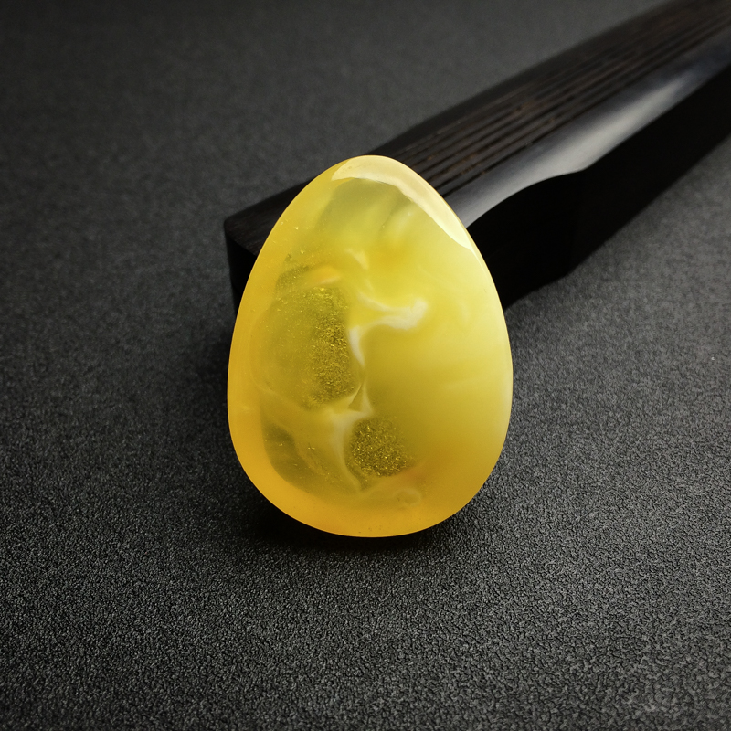 金绞蜜水滴吊坠-红掌柜