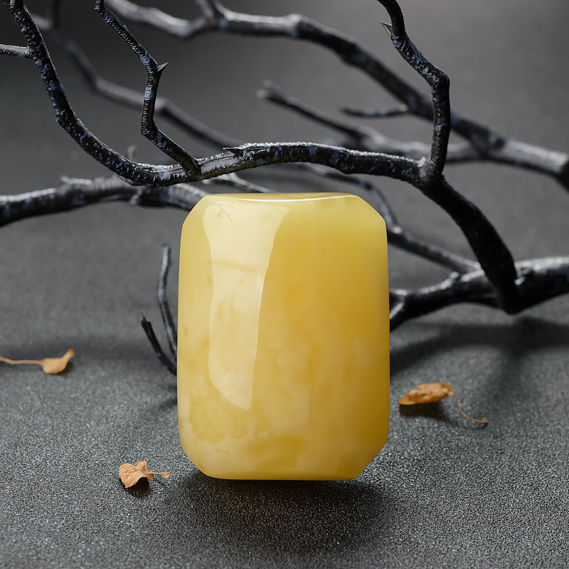 白花蜜蜜蜡无事牌吊坠-红掌柜