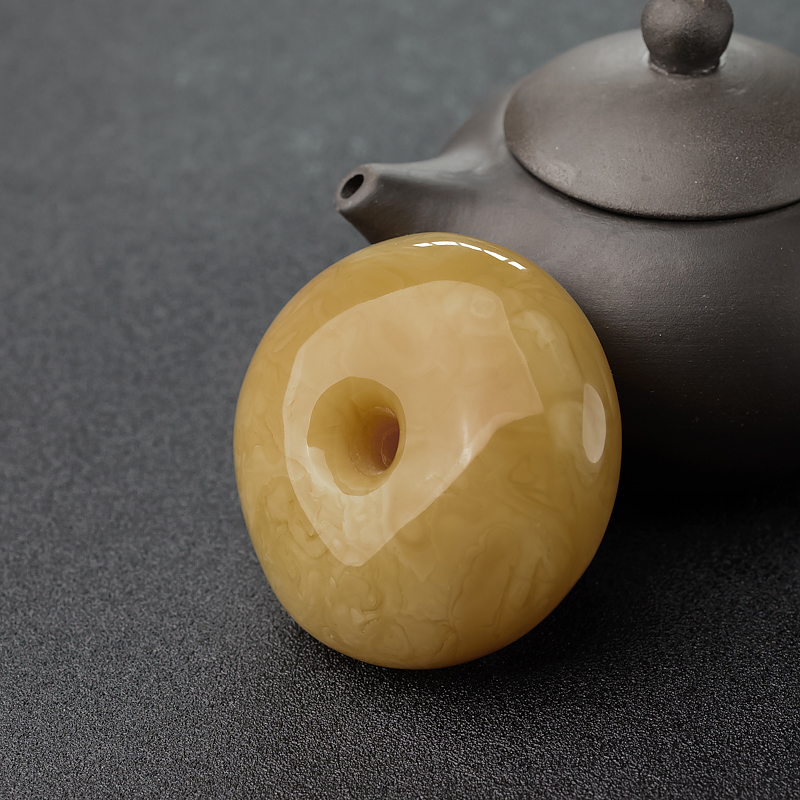 天然褐黄蜜蜡平安扣吊坠-红掌柜