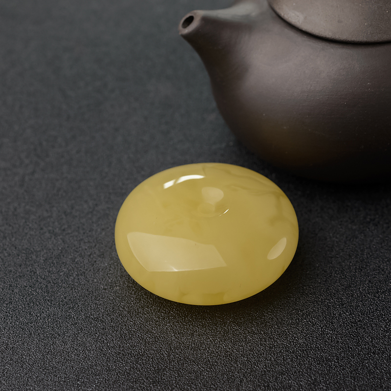 鸡油黄蜜蜡平安扣吊坠-红掌柜