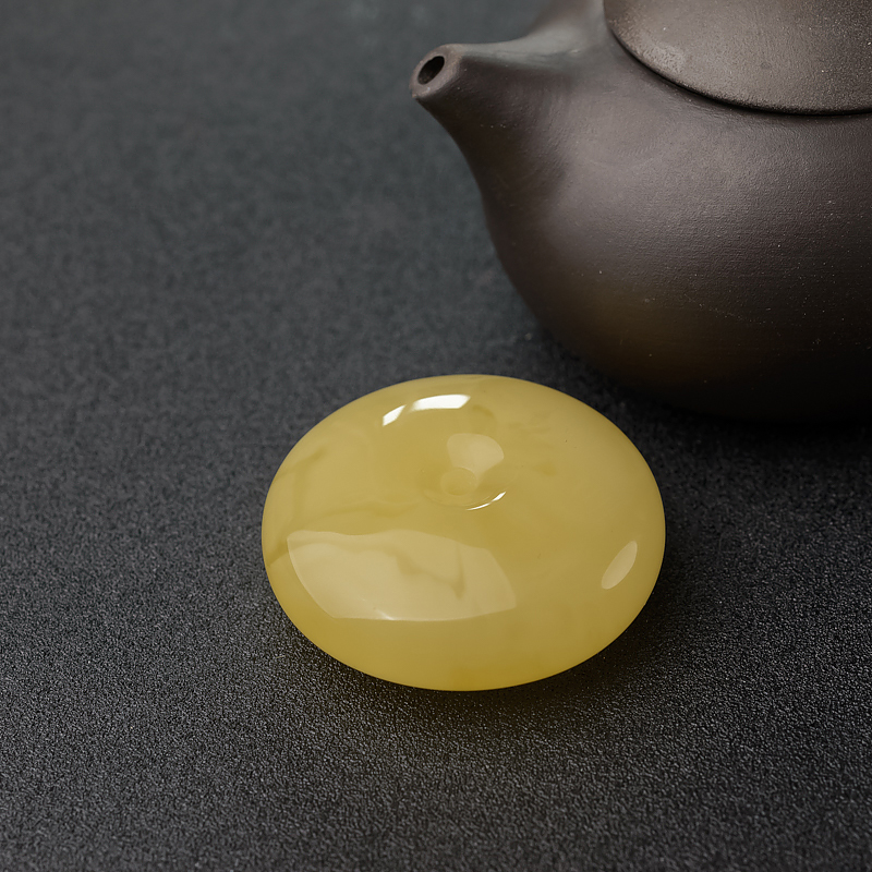 波罗的海蜜蜡平安扣吊坠-红掌柜