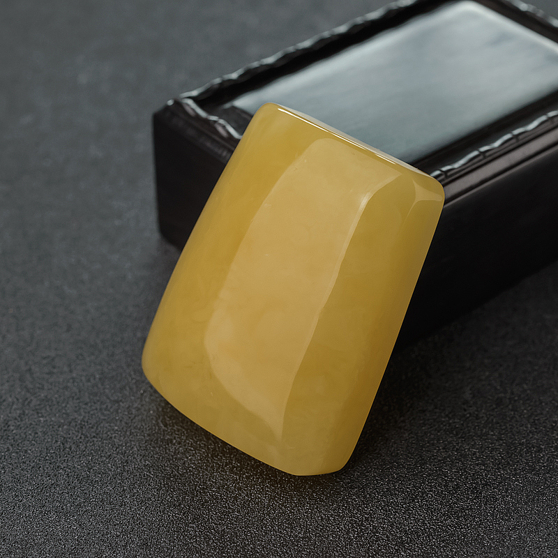 蜜蜡无事牌吊坠-红掌柜