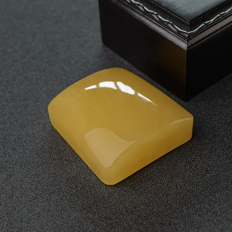 鸡油黄蜜蜡吊坠-红掌柜