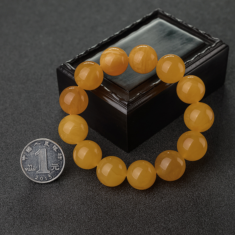 鸡油黄蜜蜡手串-红掌柜