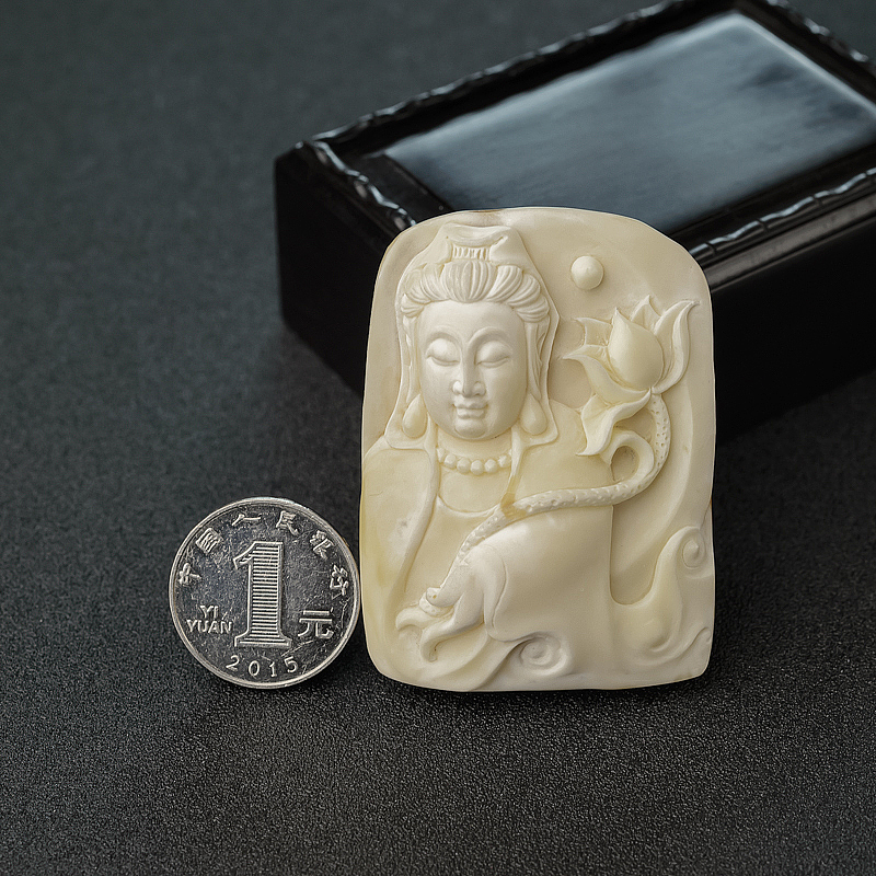 天然白蜜观音吊坠-红掌柜