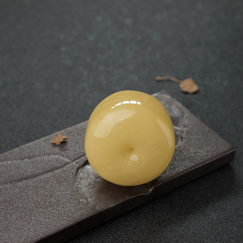 鸡油黄蜜蜡鼓珠-红掌柜