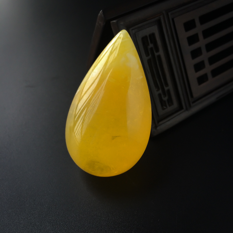 蜜蜡水滴吊坠-红掌柜