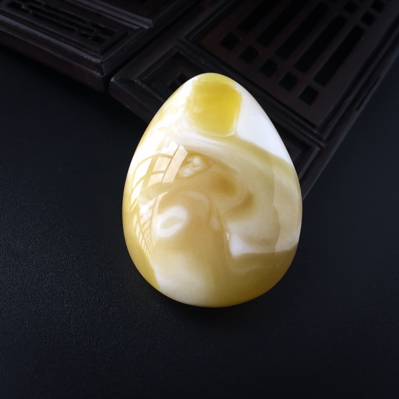 鸡油黄蜜蜡吊坠-红掌柜