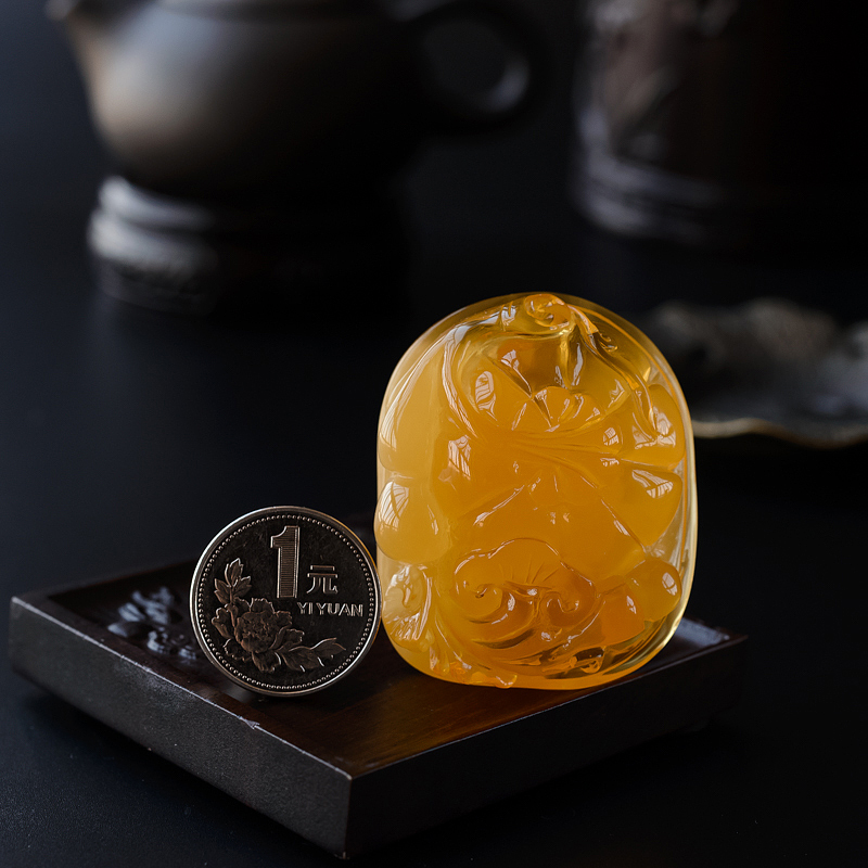 金包蜜吊坠-红掌柜