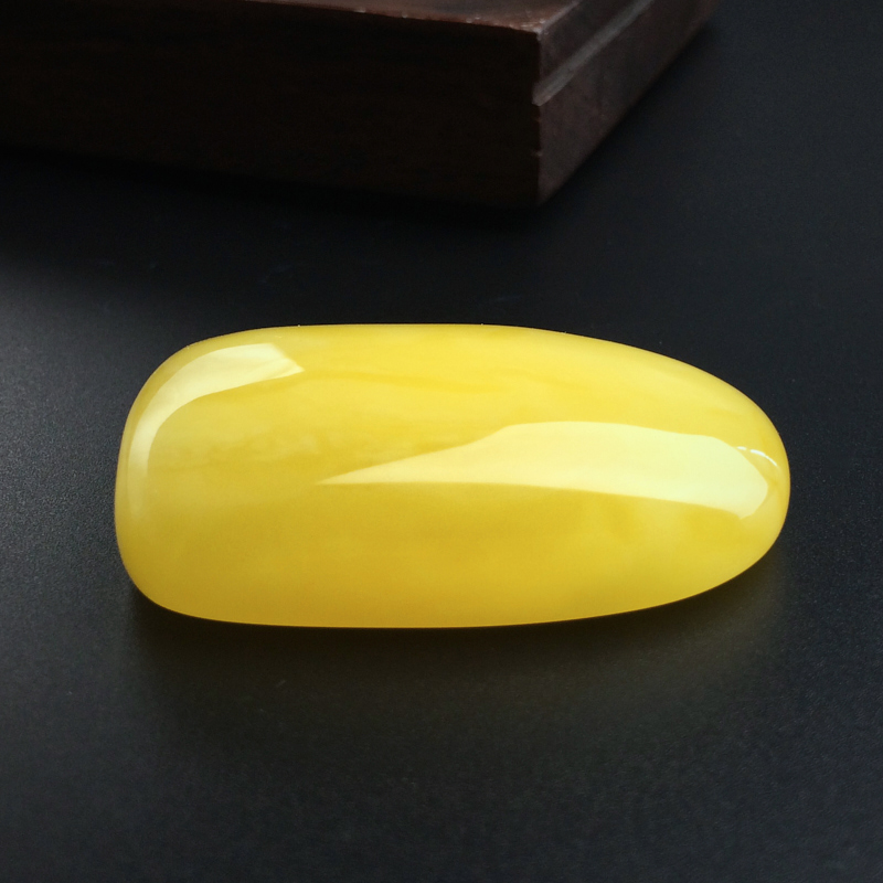 鸡油黄吊坠-红掌柜