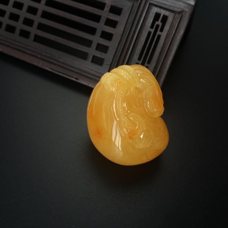 波罗的海鸡油黄蜜蜡钱袋吊坠-红掌柜