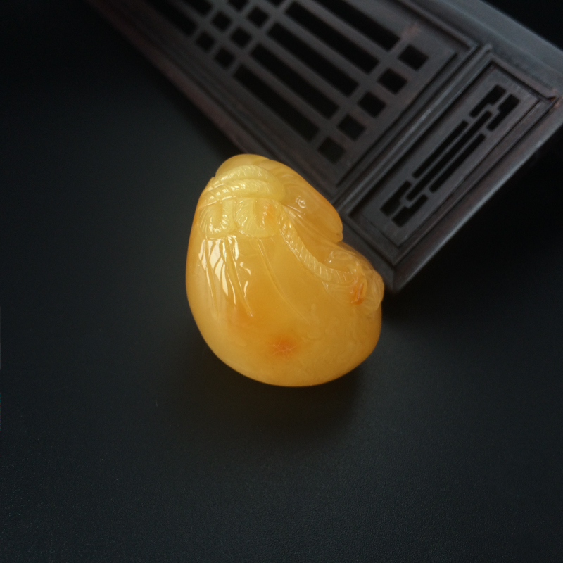 波罗的海天然鸡油黄蜜蜡吊坠-红掌柜