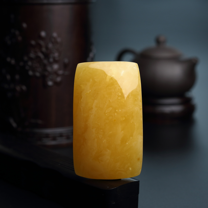 糖色蜜蜡方牌吊坠-红掌柜