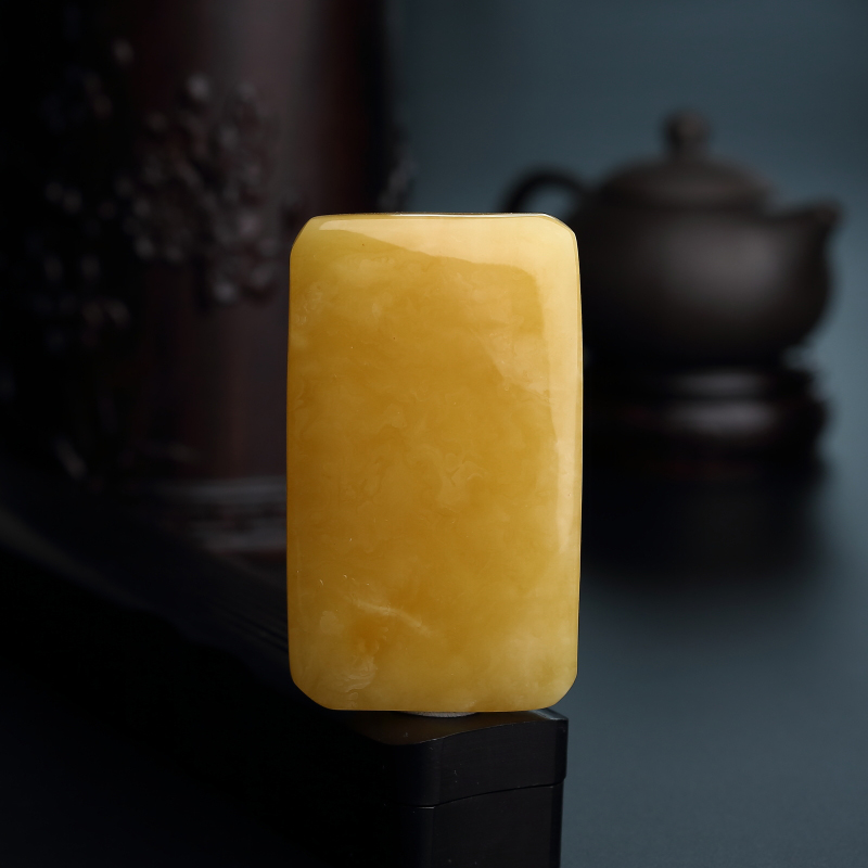 糖色蜜蜡吊坠-红掌柜