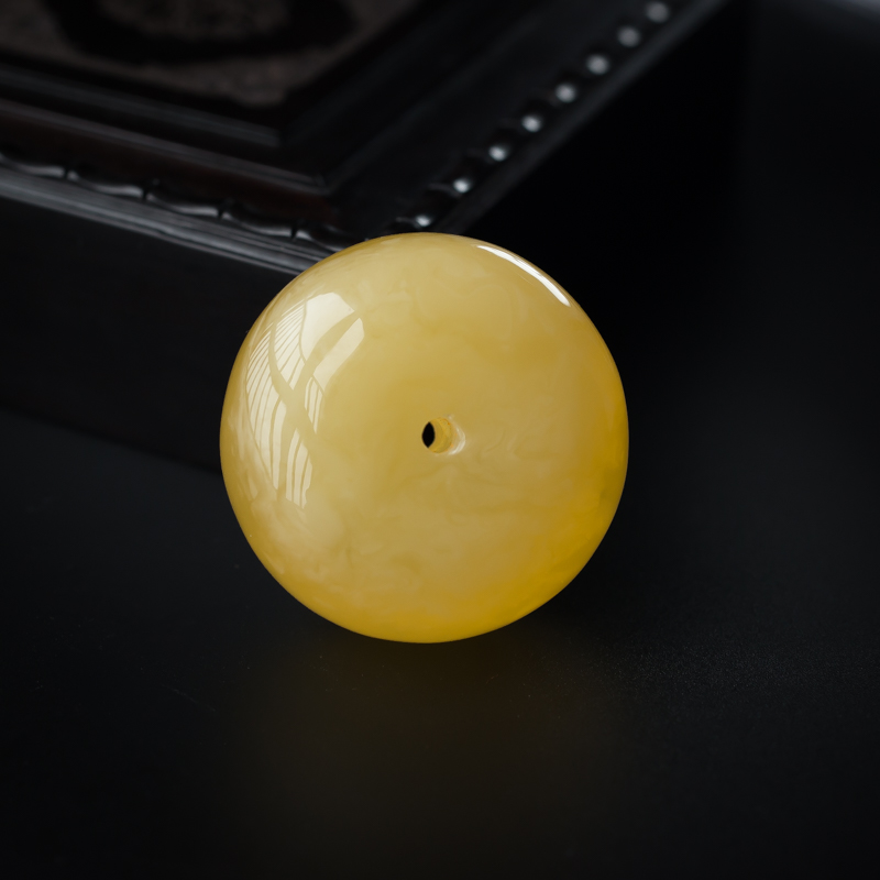 波罗的海天然鸡油黄蜜蜡平安扣吊坠-红掌柜